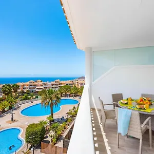 3c Atico Vista Hermosa Wifi Pool,tennis,padel,park , Los Cristianos (Tenerife) Spain